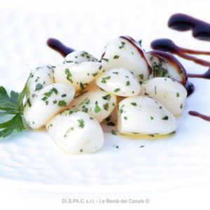 Ail mariné aux fines herbes